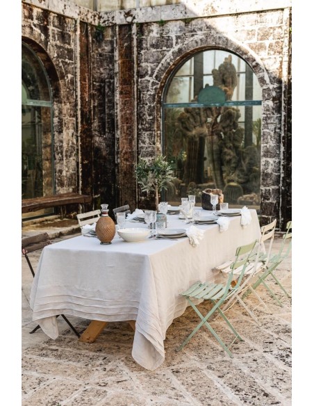Linen Sfogliatella Tablecloth