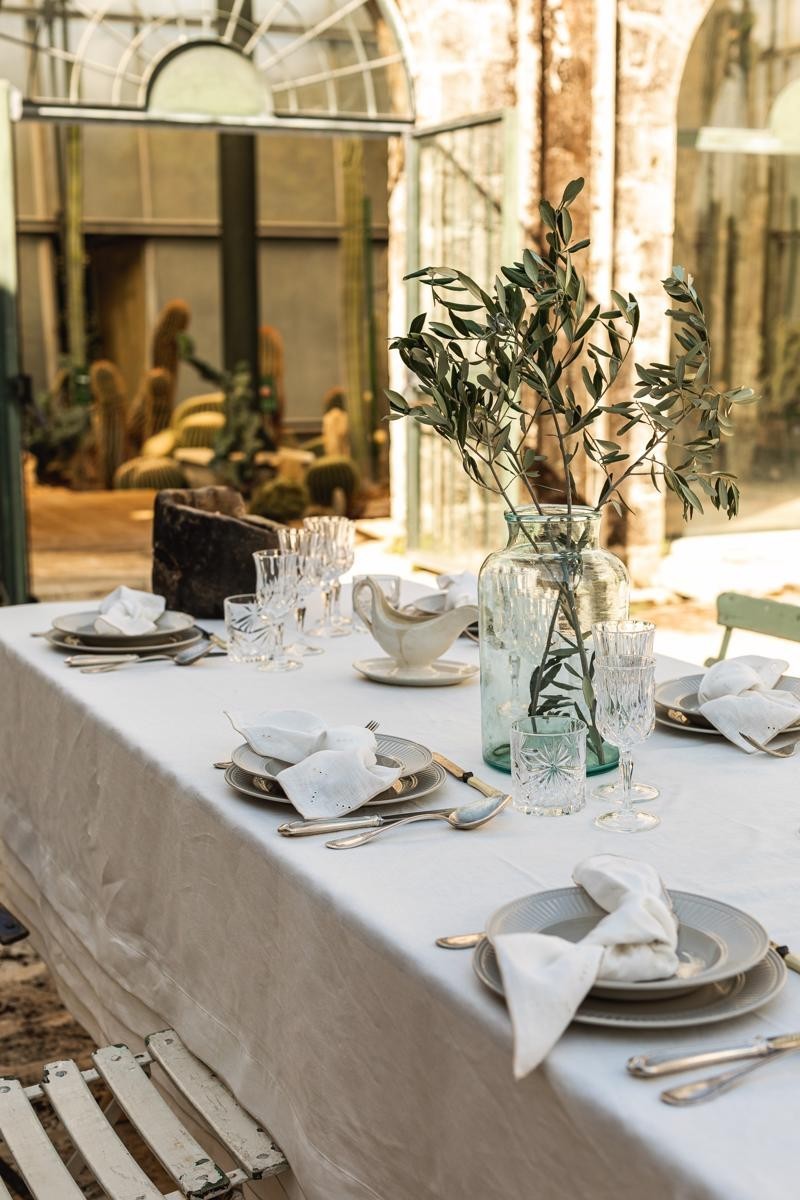 Linen Sfogliatella Tablecloth
