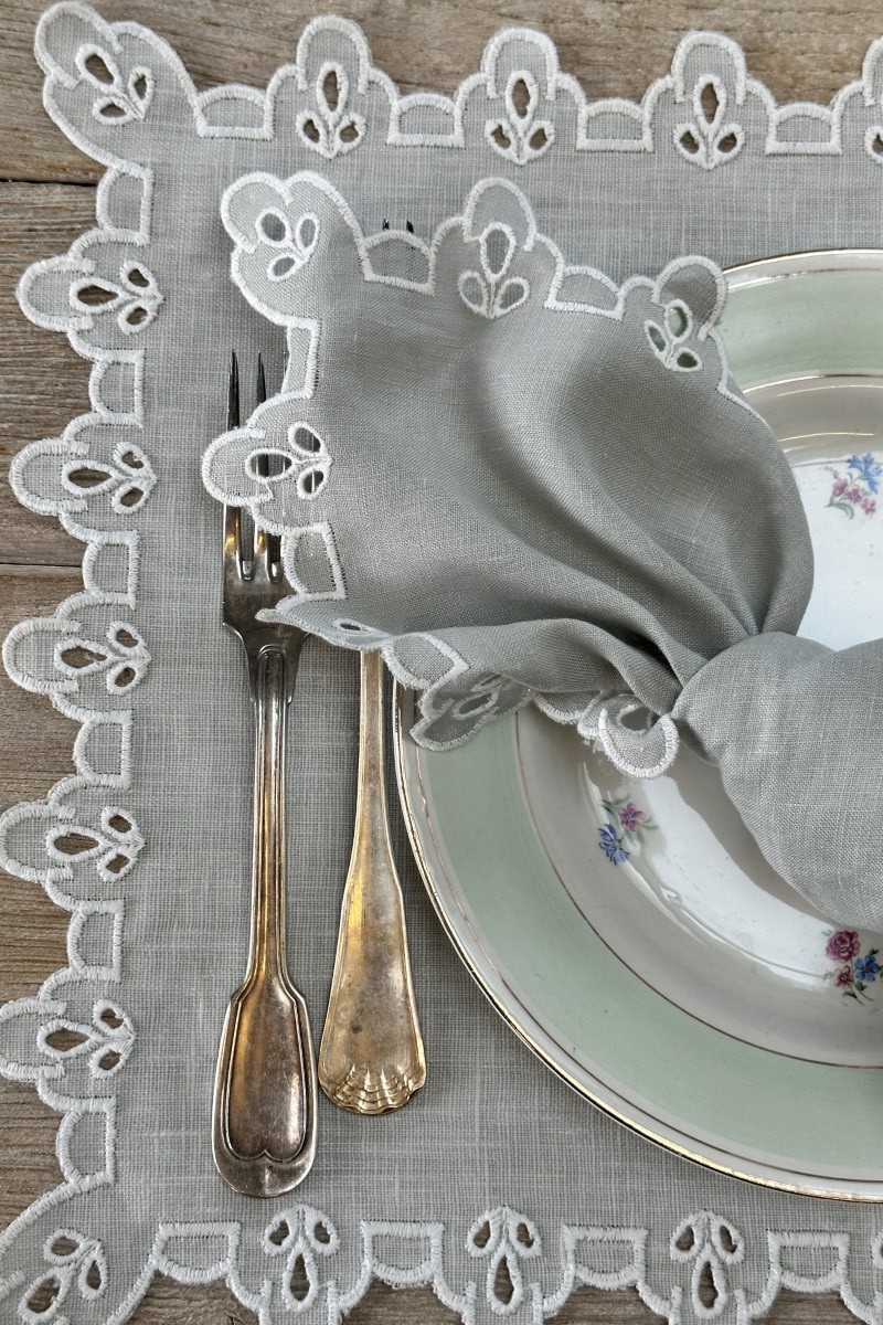 Set de table Amalfi en lin antitache