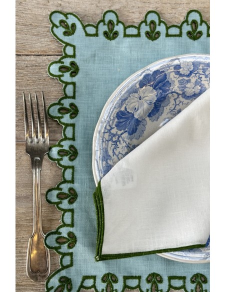 Amalfi Placemat in Stain Resistant Linen
