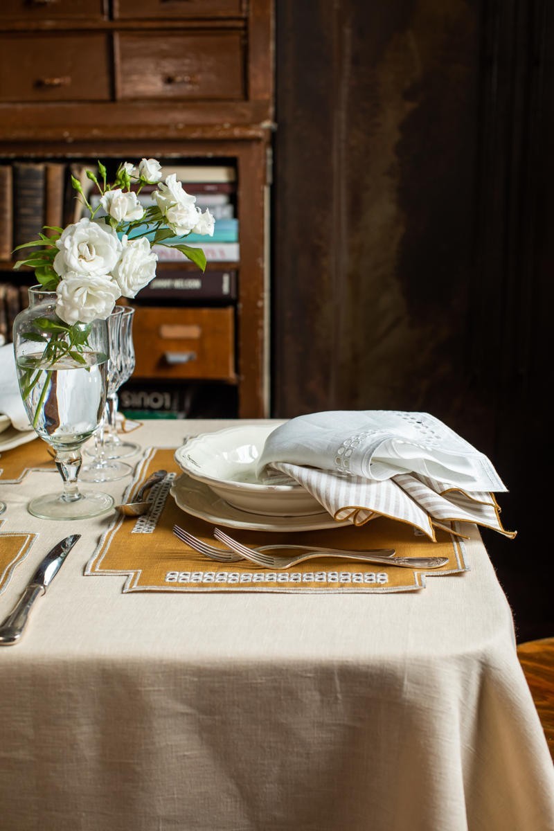 Stain Resistant Linen Erica Placemat