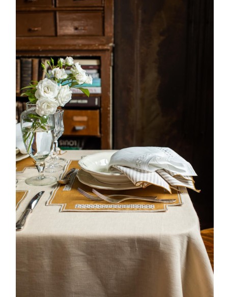 Stain Resistant Linen Erica Placemat