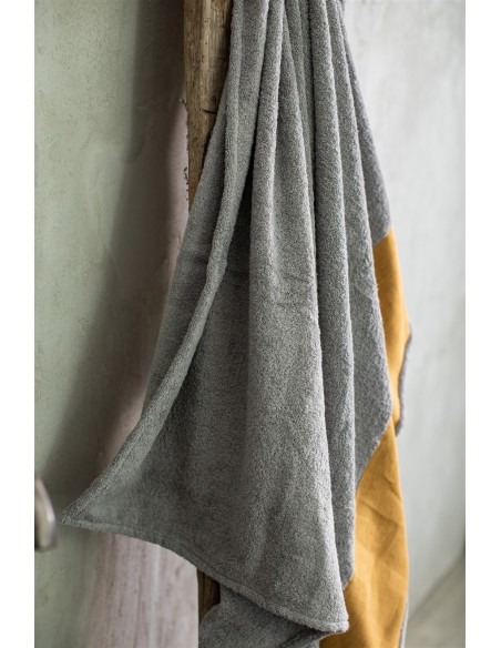 Bauhaus Cotton Towel