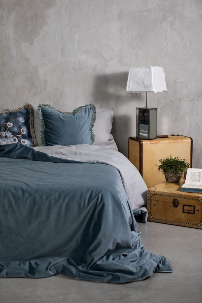 Pure Reversible Bedspread in Velvet/Lino