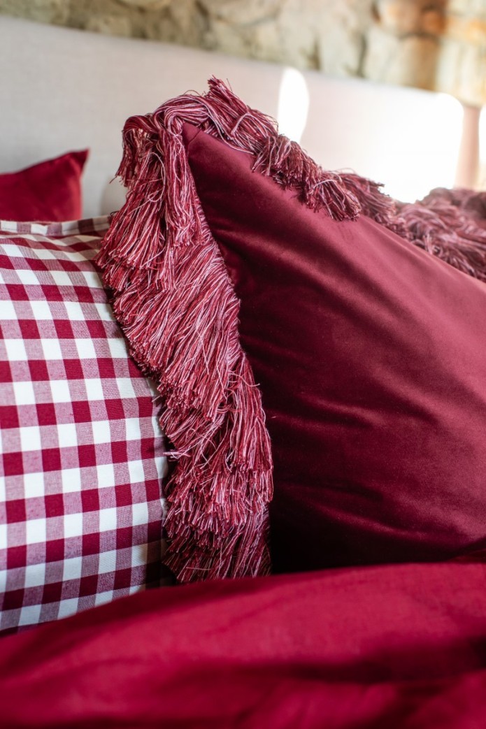 Ludo Velvet Pillowcase 2