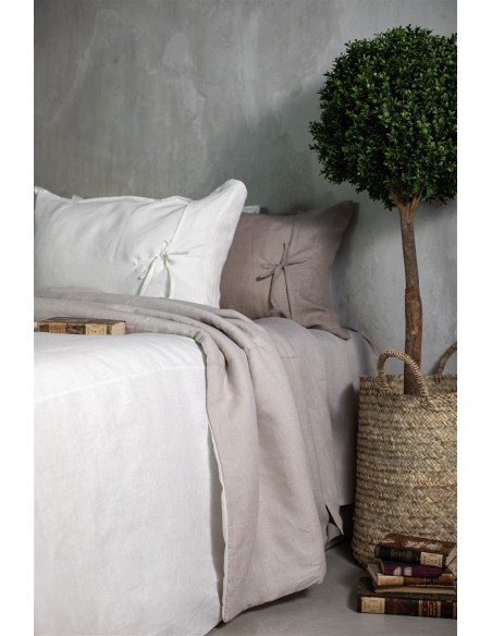 Pure Reversible Bedspread in Linen
