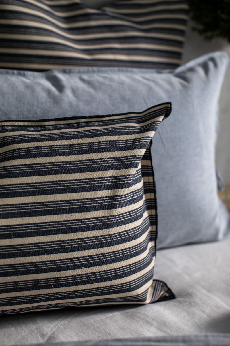 Patterned Cotton Pillowcase