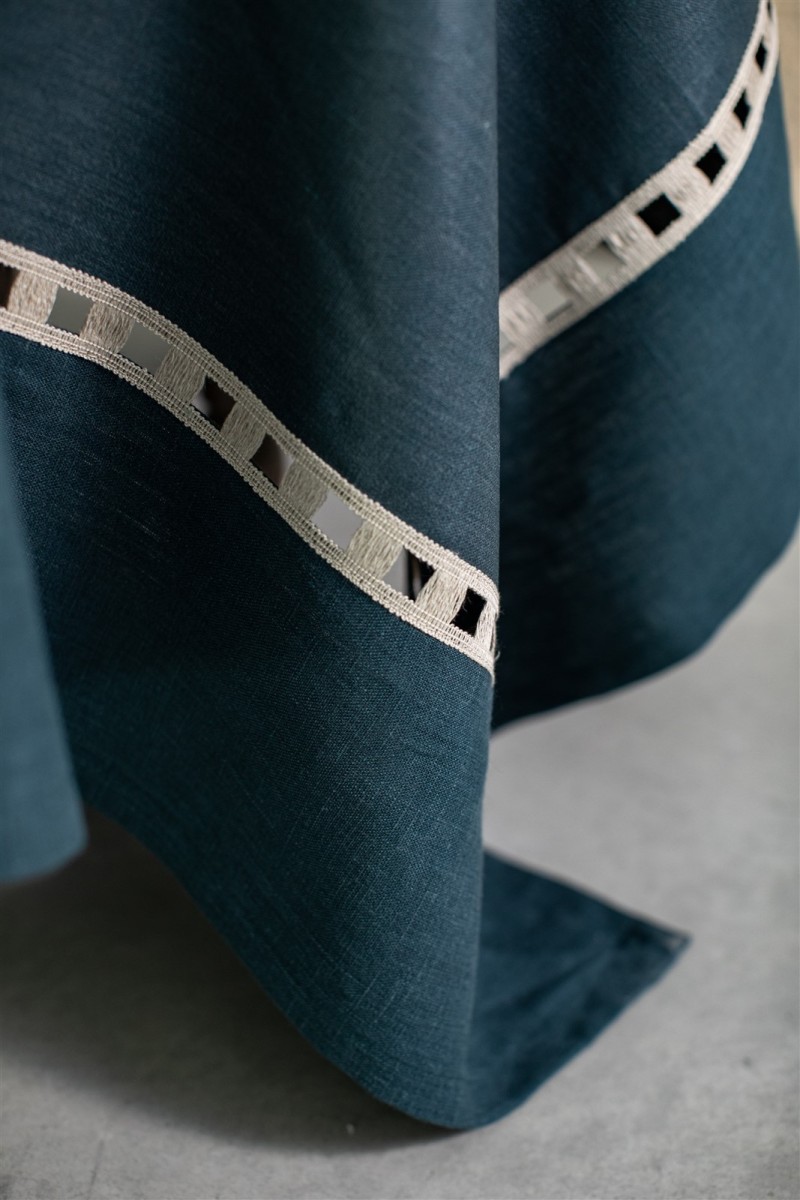 Riviera Tablecloth in Stain Resistant Linen +