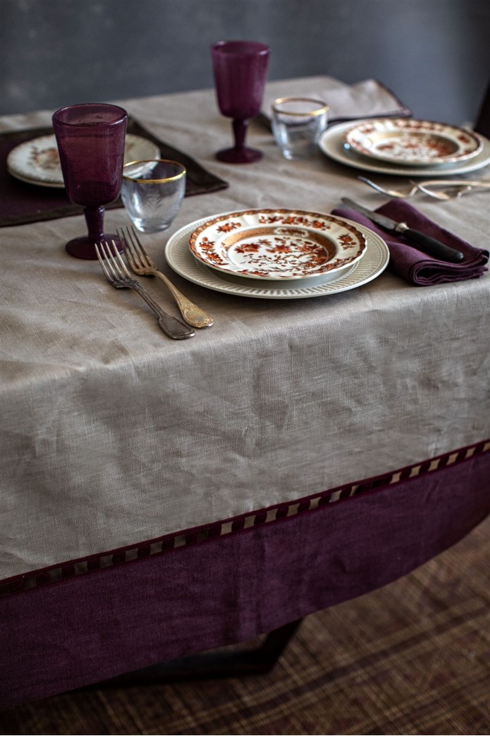 Riviera Enduit Linen Table Nappe + 2