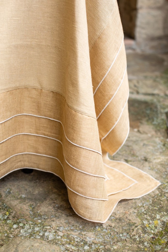 Sfogliatella  Nappe en lin enduit 2