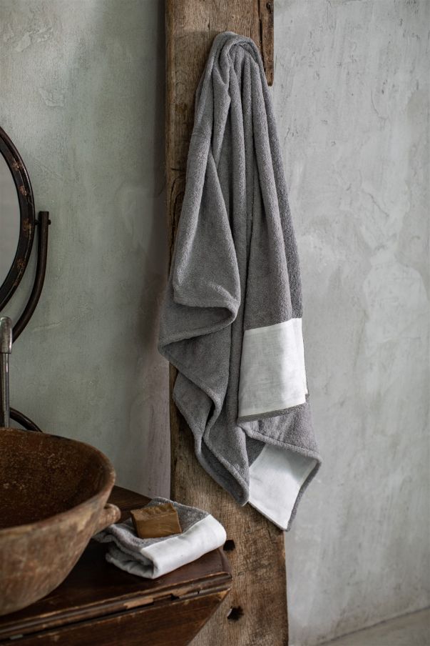 Cotton Bath Towel Bauhaus