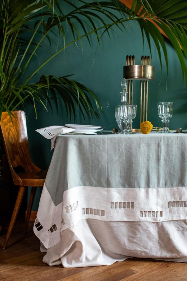 Erica Stain-Free Linen Tablecloth