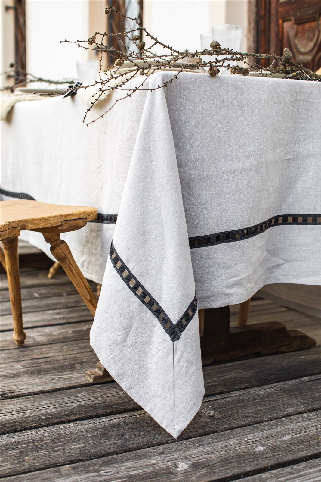Riviera Stain-Free Linen Tablecloth