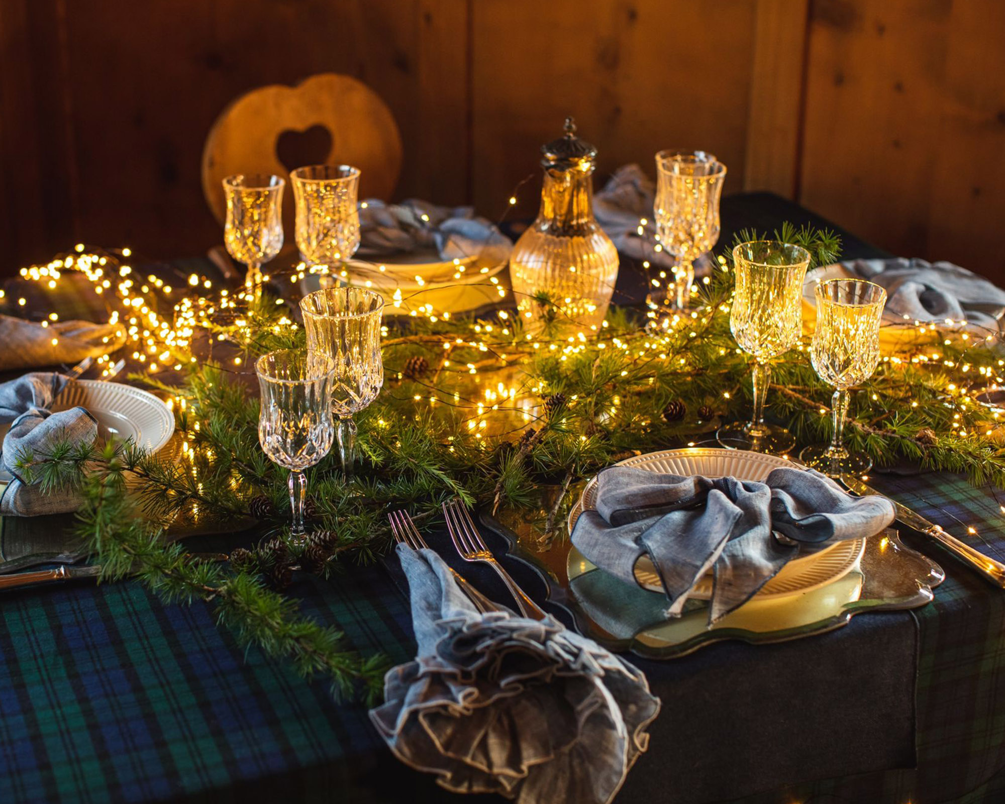 How to illuminate the Christmas table